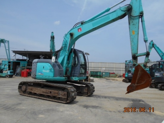 ขายรถขุดเก่าญี่ปุ่นนอกแท้ๆ kobelco sk 135 yy04 สนใจโทร 092-3309229 อี๊ด สองห้อง