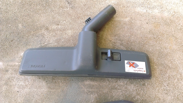 ขายเครื่องดูดฝุ่น Hitachi CV-SH18