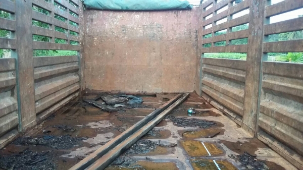 ขายกระบะบรรทุก10ล้อยาว6เมตรเปิดข้างได้