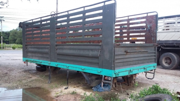 ขายกระบะบรรทุก10ล้อยาว6เมตรเปิดข้างได้