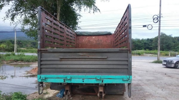 ขายกระบะบรรทุก10ล้อยาว6เมตรเปิดข้างได้