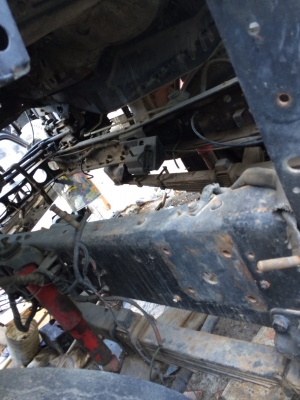 ขายหัวลาก ISUZU หัวนอก ไม่มีเครื่อง และ เกียร์