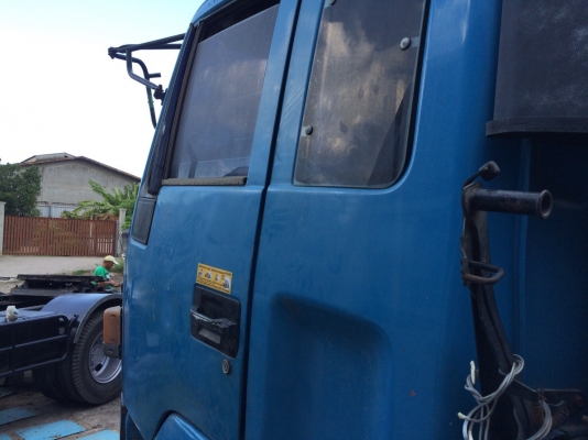 ขายหัวลาก ISUZU หัวนอก ไม่มีเครื่อง และ เกียร์