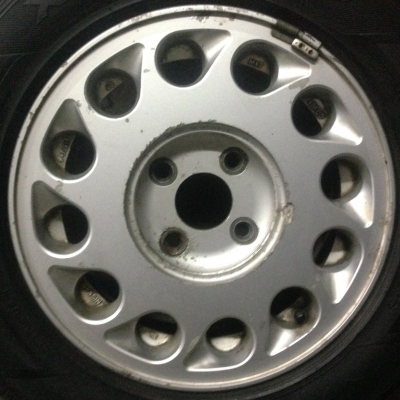 แม็กขอบ 15. 4รู114 พร้อมยาง 205-60-15 แม็กขอบ 15. 4รู114 พร้อมยาง 205-60-15