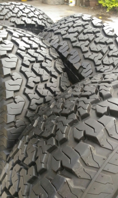 ขาย ยาง AT 285/75/16 MAXXIS 980