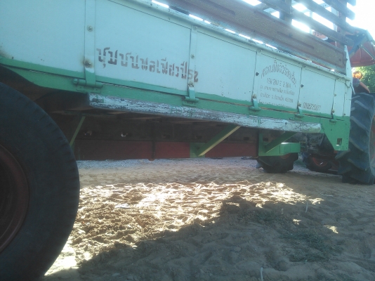 ขอบคุณทีมงานtruck2handมากครับ เสี่ยบุรีรัมย์เอาไปใช้งานแล้วครับขายครับขายสนใจก็ได้เลยครับ ขายด่วนพร้อมจบราคาได้เลยครับ สภาพพร้อมใช้ครับ