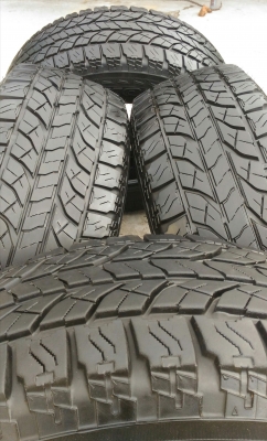 ขายยาง A/T 265/70/16 สวยๆ