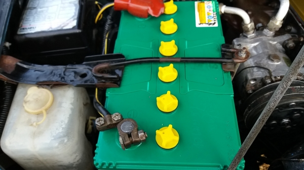 อีชูชุสภาพดี เครืองดีเครืองแห้งแอร์เย็นเม็คไลน์เนอร์ยางดี4 เส้นรถปี94   สีสวยทั้งคัน ช่วงล่างดี เครื่องดีไม่สั่นไม่คอน 149000  มีเล่มพร้อมขายสนใจทักมานะค่ะ0995924254