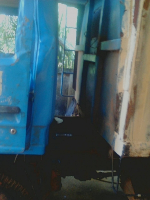 ขายรถบรรทุก 6 ล้อดัมพ์ ISUZU NKR 110 แรงม้าปี 2543 รถห้างแท้ ราคา 210000 ขายรถบรรทุก 6 ล้อดัมพ์ ISUZU NKR 110 แรงม้าปี 2543 รถห้างแท้ ราคา 210000