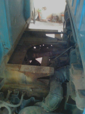 ขายรถบรรทุก 6 ล้อดัมพ์ ISUZU NKR 110 แรงม้าปี 2543 รถห้างแท้ ราคา 210000 ขายรถบรรทุก 6 ล้อดัมพ์ ISUZU NKR 110 แรงม้าปี 2543 รถห้างแท้ ราคา 210000