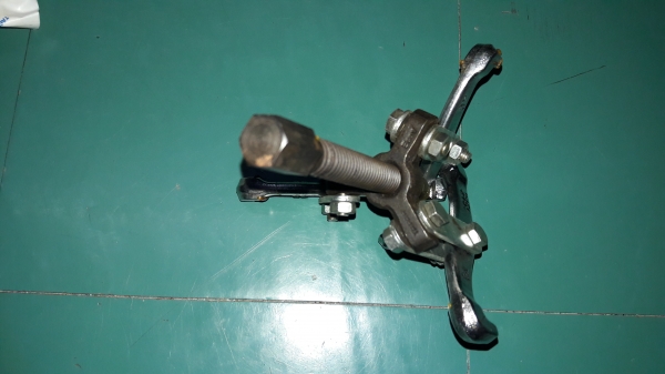 ขายสามขาถอดลูกปืนใหม่เก่าเก็บขนาด3"TAPARIA Made in India.DROPFORGETSTEEL.