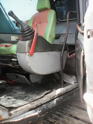 ขาย!! >>> Kobelco Sk120 Mark5 Super <<< รถใช้งานได้ปกติ ไฟฟ้าครบ ราคา 670,000 บาท