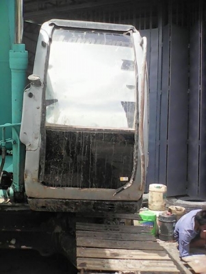 ขาย!! >>> Kobelco Sk120 Mark5 Super <<< รถใช้งานได้ปกติ ไฟฟ้าครบ ราคา 670,000 บาท