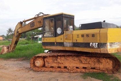 ขาย!! >>> Cat E200B <<< รถพร้อมใช้งาน แอร์มี ราคา 550,000 บาท