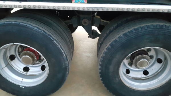 ขายด่วนรถพ่วงดั้ม 360แรงปี55 อู่สหะกิจ รถสวยพร้อมใช้