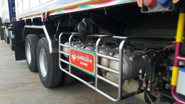 ขายด่วนรถพ่วงดั้ม 360แรงปี55 อู่สหะกิจ รถสวยพร้อมใช้