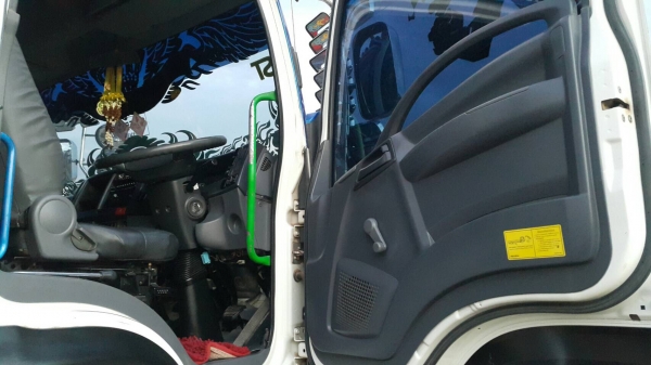 ขายด่วนรถพ่วงดั้ม 360แรงปี55 อู่สหะกิจ รถสวยพร้อมใช้