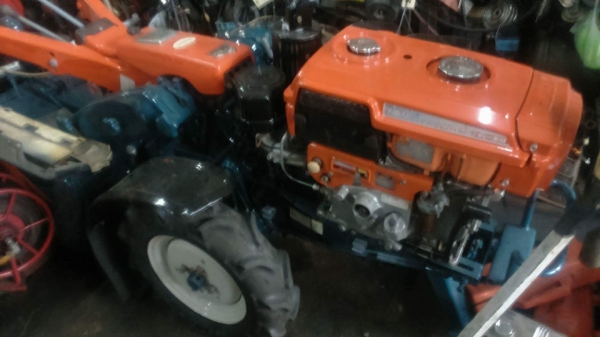 ขายรถไถเดิน 7เเรง  เก่าญี่ปุ่นเก็บงานเเล้วครับ