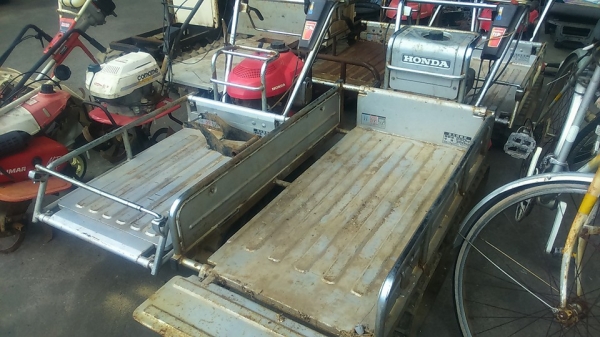 ขายรถบรรทุกการเกษตรเดินตาสภาพพร้อมใช้