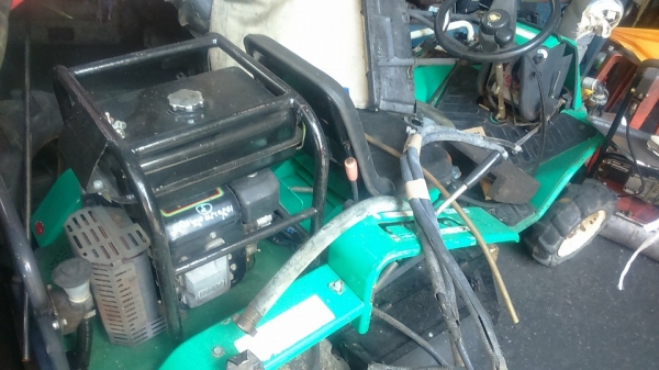 ขายรถตัดหญ้านั่งครับ เก่าญี่ปุ่น 420 CC 17.5 HP มิซูโอ๊ะ