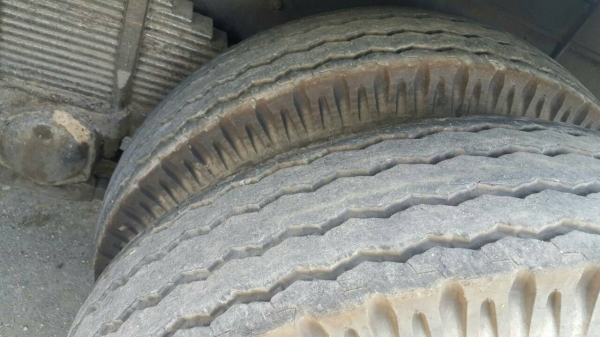 สิบล้อ1เพา ฮีโน่ FL176 HO6C 220โบว์อินเตอร์ ช่วงยาว6.30ม สภาพดีสวยบางเดิมพร้อมใช้งาน ทะเบียนพร้อมโอน