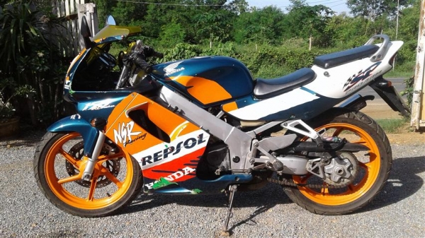 ขาย NSR 150 Proarm ทะเบียนพร้อมชุดโอนภาษีขาดปีเดียวเครื่องเดิมยังแน่นๆ