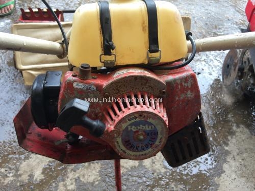 ขาย เครื่องกำจัดวัชพืชในร่องข้าว ROBIN RC04 รหัสสินค้า : 80803216 www.nihonmono.com ขาย เครื่องกำจัดวัชพืชในร่องข้าว ROBIN RC04 รหัสสินค้า : 80803216 www.nihonmono.com