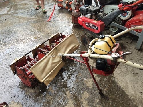 ขาย เครื่องกำจัดวัชพืชในร่องข้าว ROBIN RC04 รหัสสินค้า : 80803216 www.nihonmono.com ขาย เครื่องกำจัดวัชพืชในร่องข้าว ROBIN RC04 รหัสสินค้า : 80803216 www.nihonmono.com