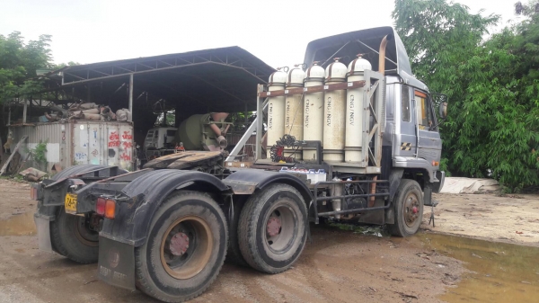 รถหัวลาก 10 ล้อ นิสสัน 431 เครื่อง 250 แรง รถแก๊ส พร้อมใช้งาน ทะเบียนพร้อมโอน