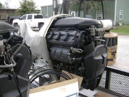 ขายเครื่องHonda 225hp คู่นำเข้าจากUSA สภาพสวย ขายเครื่องHonda 225hp คู่นำเข้าจากUSA สภาพสวย