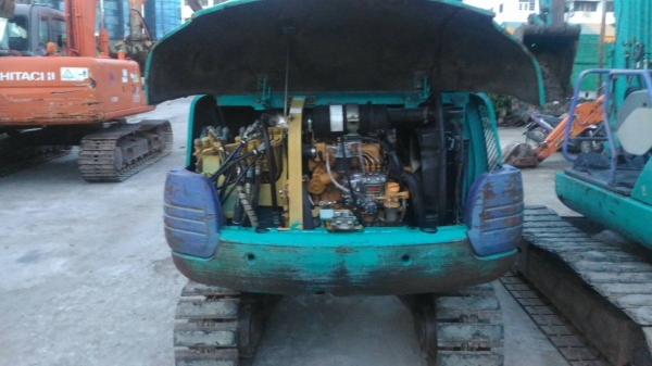 ขาย KOMATSU PC 30-7  มาใหม่...เก่าญี่ปุ่น ..สภาพเดิมๆๆไม่บิ้ว...สวย..เครื่องปั๊มดี...พร้อมใช้..โทร 089-3818694  ดวงนภา