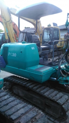 ขาย KOMATSU PC 30-7  มาใหม่...เก่าญี่ปุ่น ..สภาพเดิมๆๆไม่บิ้ว...สวย..เครื่องปั๊มดี...พร้อมใช้..โทร 089-3818694  ดวงนภา