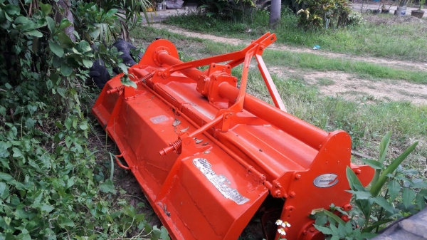 ขายอุปกรณ์ต่อพ่วงรถไถ โรตารี่ 2 เมตร สภาพดีสวยๆๆ พร้อมใช้ ขายอุปกรณ์ต่อพ่วงรถไถ โรตารี่ 2 เมตร สภาพดีสวยๆๆ พร้อมใช้