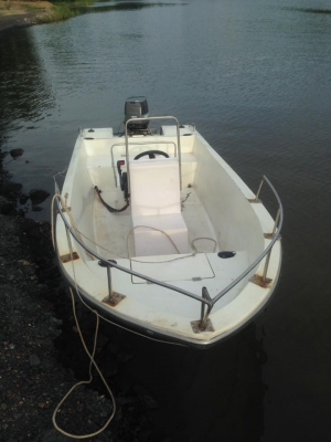 เรือเร็ว 16ฟุตเครื่อง40มีทริมไฟฟ้า-พร้อมเทเลอร์ลาก