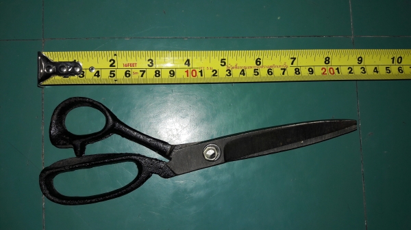 ขายกรรไกรเหล็กงานเก่าเก็บ