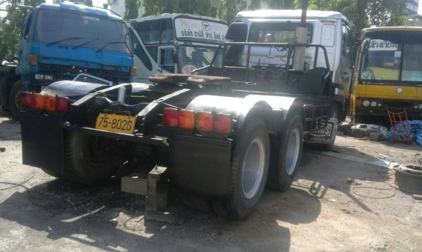 ขายบรรทุกหัวลาก Nissan Ud 290 แรง ขายบรรทุกหัวลาก Nissan Ud 290 แรง