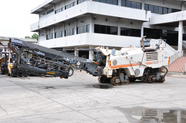 WIRTGEN W1000F Y2004