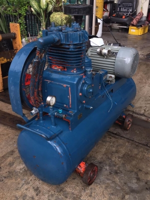 ขายแล้วครับ ขอบคุณเว็ปบอร์ดที่ให้พื้นที่ดีดีให้ผมได้มีโอกาสได้เจอลูกค้าดีๆ  ขอบคุณครับ ขายครับ ปั๊มลม Meaji Japan สูบคู่ใหญ่ๆ ถัง 160L Motor 7.5HP 3Phase 380 Hi Pressure