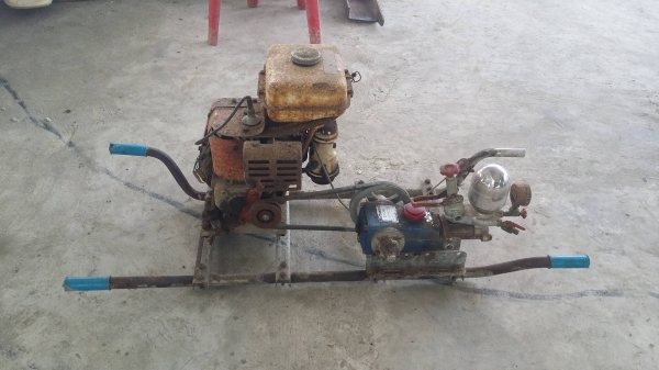 ปั๊มฉีดยา 1 สูบ เครื่องยนต์เบนซิน KUBOTA รุ่น G140D สภาพพร้อมใช้งาน ไม่เคยใช้งานในไทย