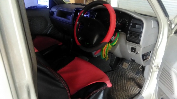 ขายด่วน isuzu dragon เครื่อง 2800 ตัวท็อปสุด slx ปี 42 ระบบไฟฟ้าครบ เกีร์ยออโต้ หน้าเดิม