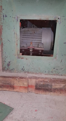 เครื่องไสชิด 12"