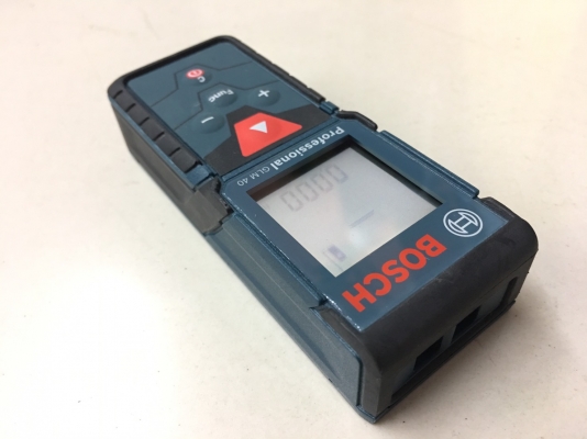 ลดราคา-เครื่องวัดระยะเลเซอร์ Bosch รุ่น GLM40 ของใหม่ ส่งฟรี
