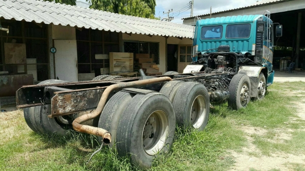 รถฮีโน่ 12 ล้อ 330 แรงม้า. / 335 แรงม้า. ( เปอร์เฟีย. ) ปี 49 - 50. , ( ขาย หัว , คัชซี. ) , ( มีขาย 2 คัน. )   ติดต่อ  081 - 6079515