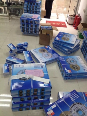 จานกดรถคลัทช์ SINOTRUCK จานกดรถคลัทช์ SINOTRUCK