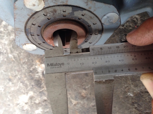 ขายมอเตอร์เกียร์ SEW eurodrive 3/4HP. 380V อัตราทด 1:23 เพลาออกประมาณ 60รอบต่อนาที สภาพสวยมาก วิ่งนิ่ม พร้อมใช้งาน ขายมอเตอร์เกียร์ SEW eurodrive 3/4HP. 380V อัตราทด 1:23 เพลาออกประมาณ 60รอบต่อนาที สภาพสวยมาก วิ่งนิ่ม พร้อมใช้งาน