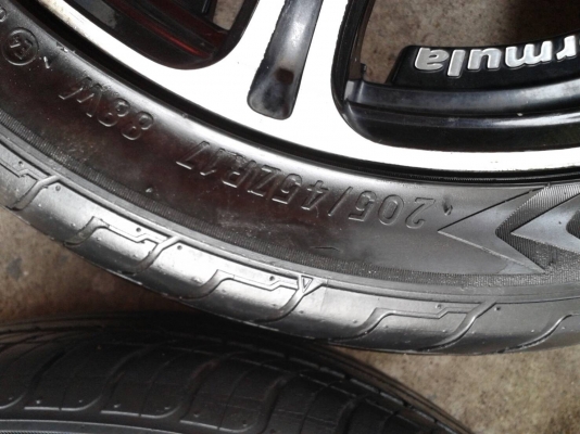 ขอบ17นิ้ว4รู100/114 พร้อมยาง สวยๆ 4 ล้อ ราคา 6900 บาท ขอบ17นิ้ว4รู100/114 พร้อมยาง สวยๆ 4 ล้อ ราคา 6900 บาท