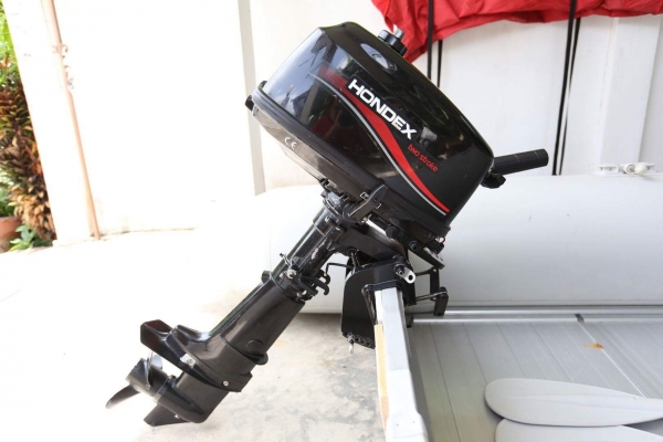 ขายเรือยาง330พร้อมเครื่อง5.8