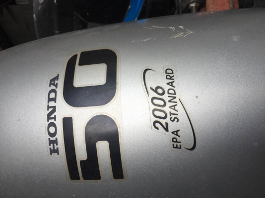 ขายเครื่อง Honda 50 HP 4 Stroke มี 2 เครื่อง ซื้อเป็นคู่ลดพิเศษสอบถามได้ครับ