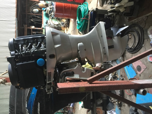 ขายเครื่อง Honda 50 HP 4 Stroke มี 2 เครื่อง ซื้อเป็นคู่ลดพิเศษสอบถามได้ครับ