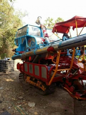 ขายรถเกี่ยวข้าว ศักดิ์พัฒนา เครื่อง195เทอโบร์ อุ้ม2.5ตัม ตัวเดิน12 ปั้มไดกิ้น22 สภาพพร้อมใช้งาน สนใจโทร 090-8588220คุณนะ 093-3258446คุณบิว หรือเข้าดูสินค้าอื่นๆได้ที่ www.truck.in.th/498 หรือเพจFacebook ณรงค์ ซื้อขายรถมือสอง (เว็บไซต์ส่วนตัว) หรือFacebook